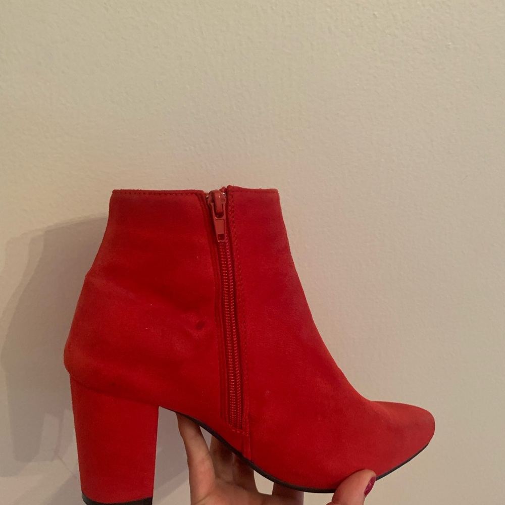 Red boots size 8